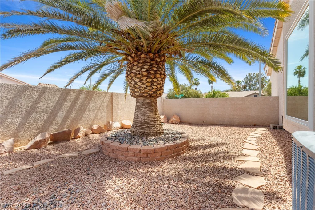 1944 Falcons Lair, Henderson, NV 89012