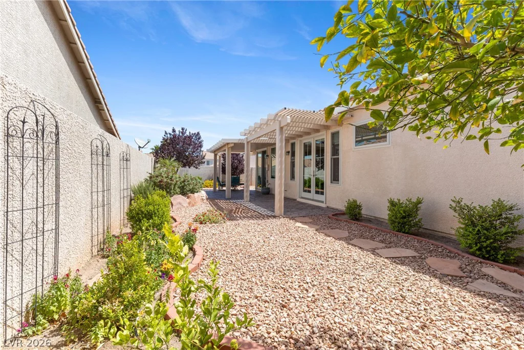 1944 Falcons Lair, Henderson, NV 89012