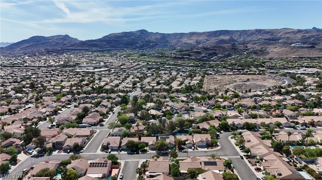1944 Falcons Lair, Henderson, NV 89012
