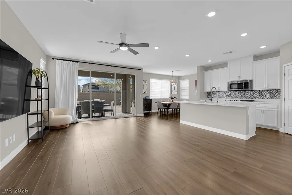737 Foreign Reef, Las Vegas, NV 89138