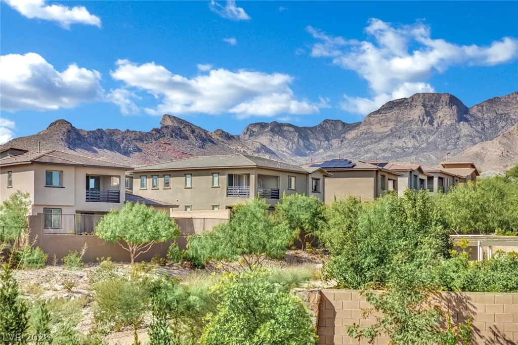 737 Foreign Reef, Las Vegas, NV 89138