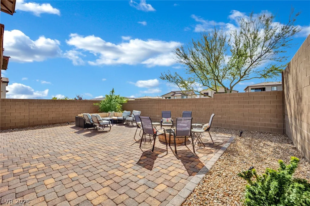 737 Foreign Reef, Las Vegas, NV 89138