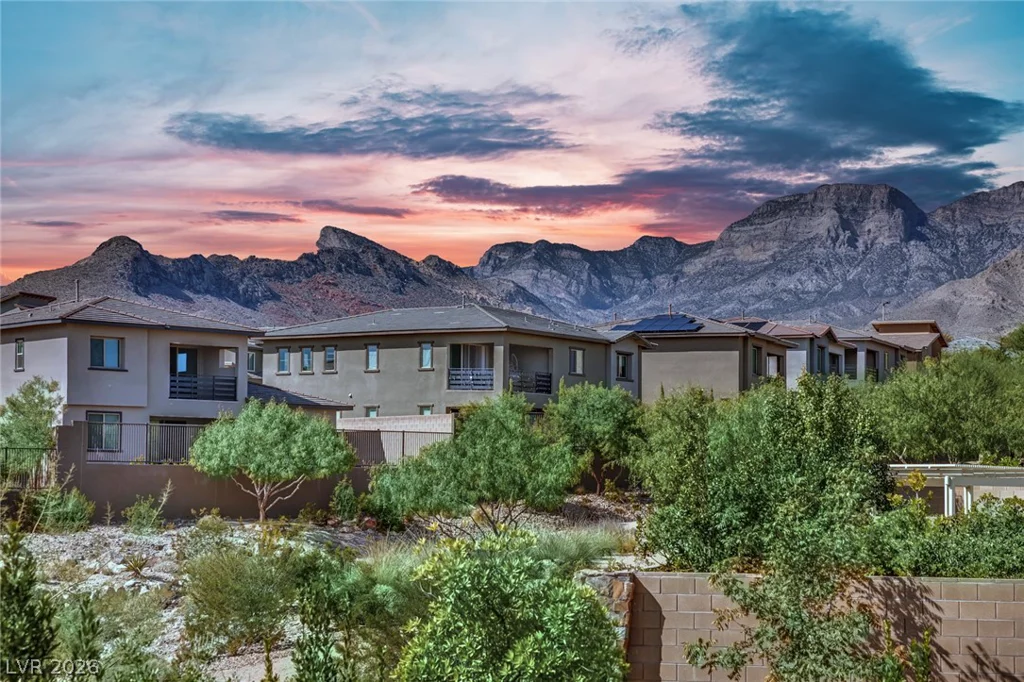 737 Foreign Reef, Las Vegas, NV 89138