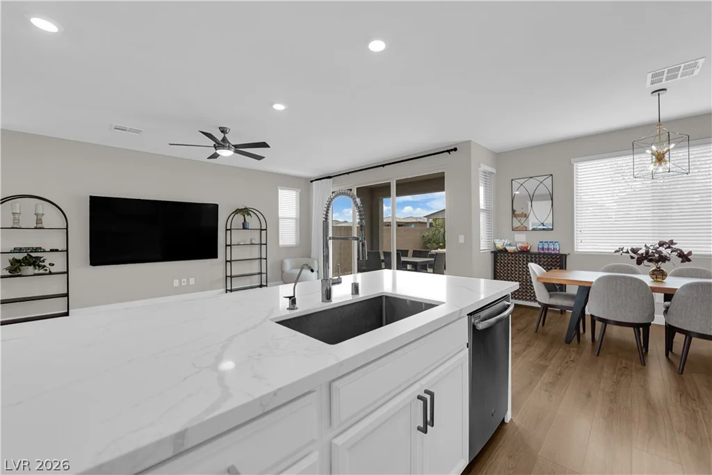 737 Foreign Reef, Las Vegas, NV 89138