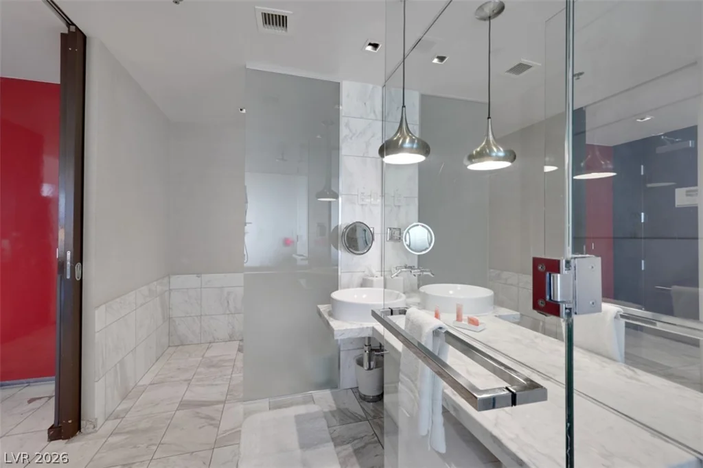 4381 Flamingo, Las Vegas, NV 89103