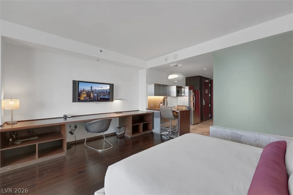 4381 Flamingo, Las Vegas, NV 89103