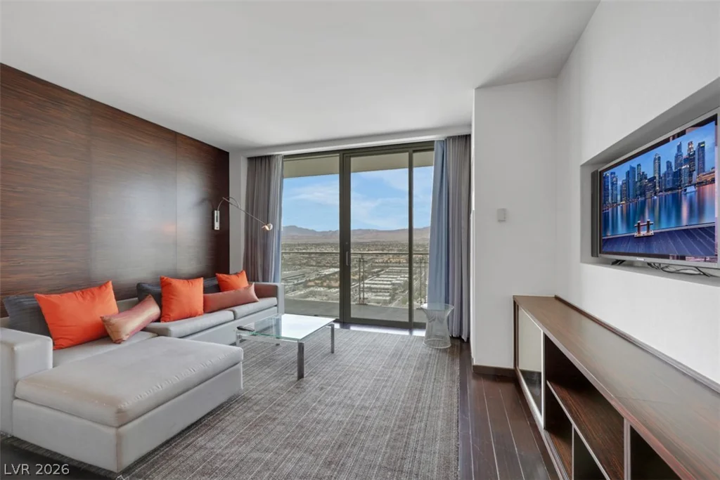 4381 Flamingo, Las Vegas, NV 89103