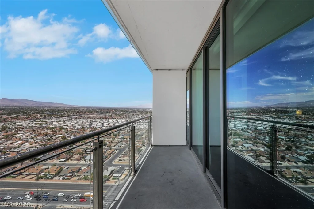 4381 Flamingo, Las Vegas, NV 89103