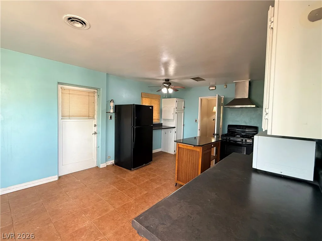 483 Hazel, Henderson, NV 89015