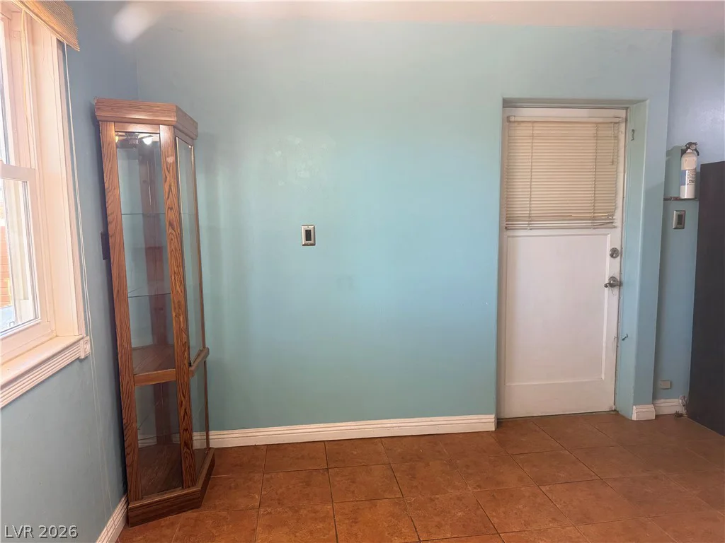 483 Hazel, Henderson, NV 89015