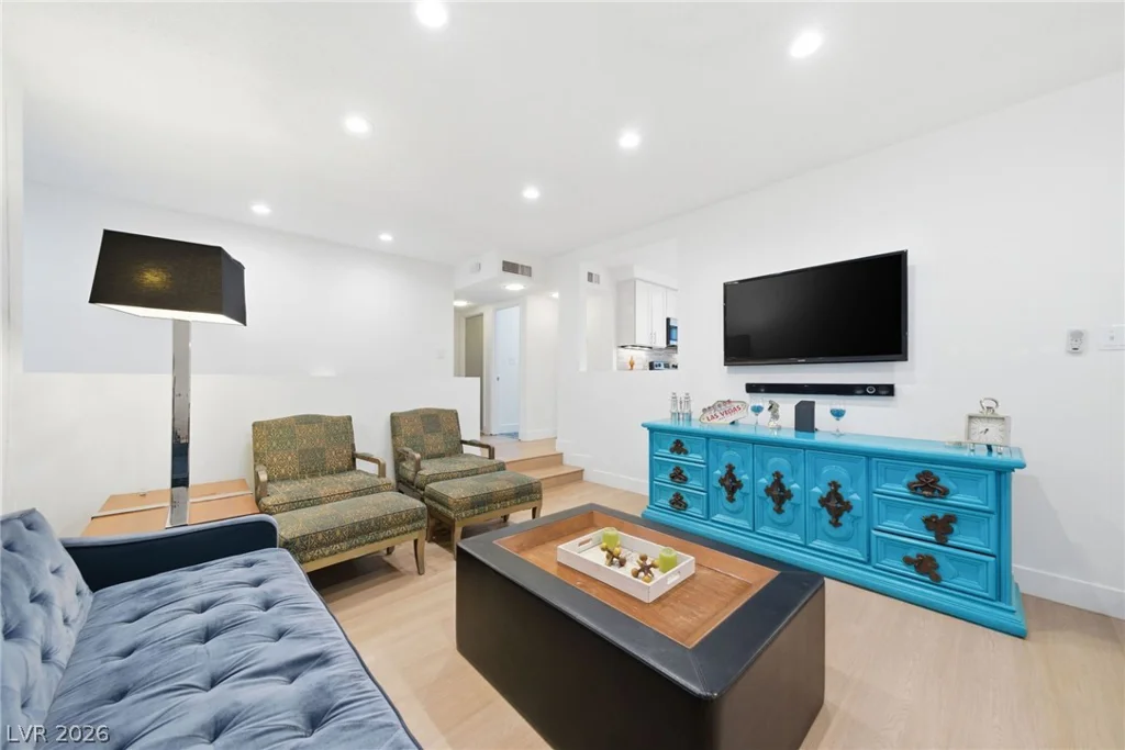 3213 Brazos, Las Vegas, NV 89169