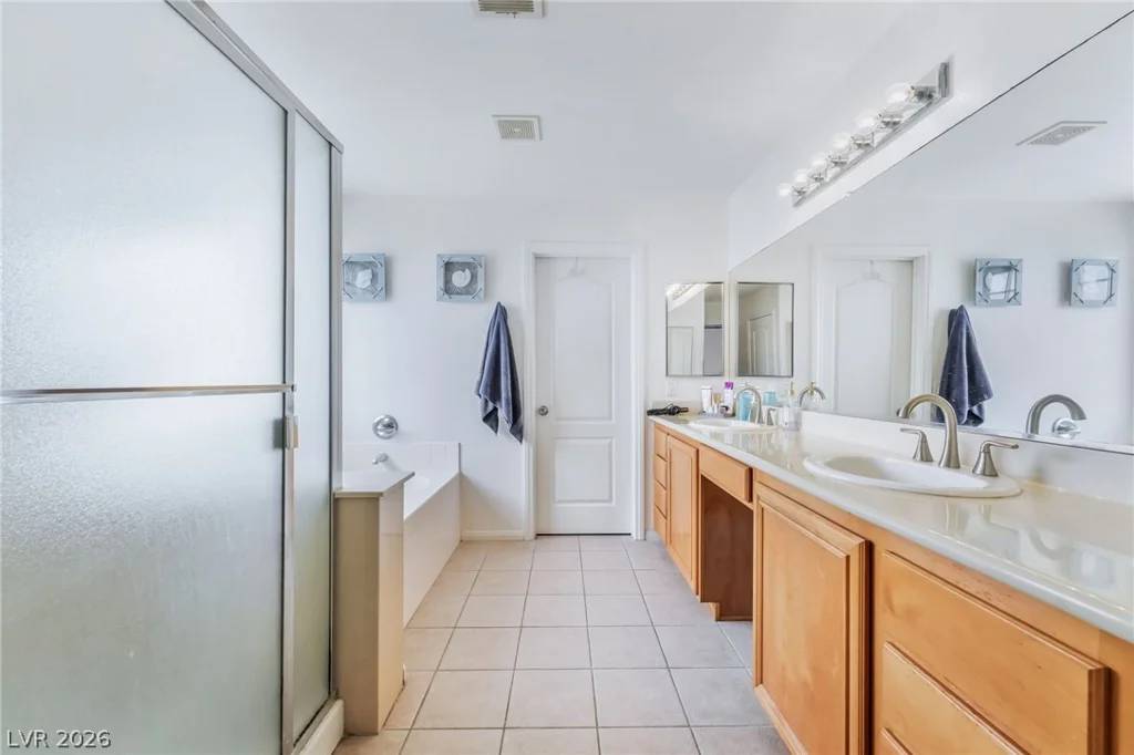 246 Lynbrook, Henderson, NV 89012