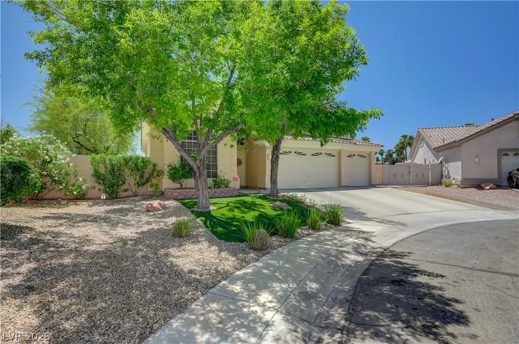 1723 Fall Pointe, North Las Vegas, NV 89032