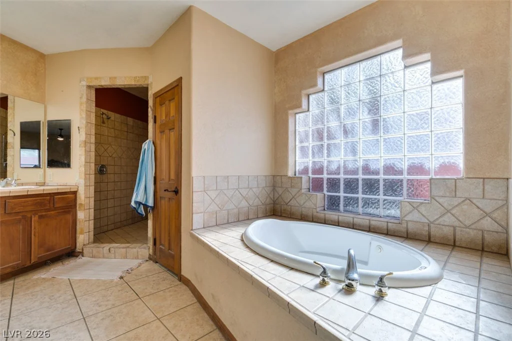 8152 Eagledancer, Las Vegas, NV 89129