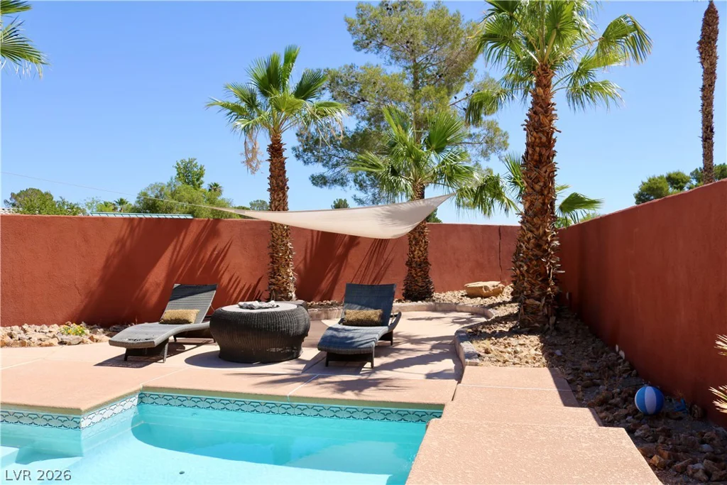8152 Eagledancer, Las Vegas, NV 89129