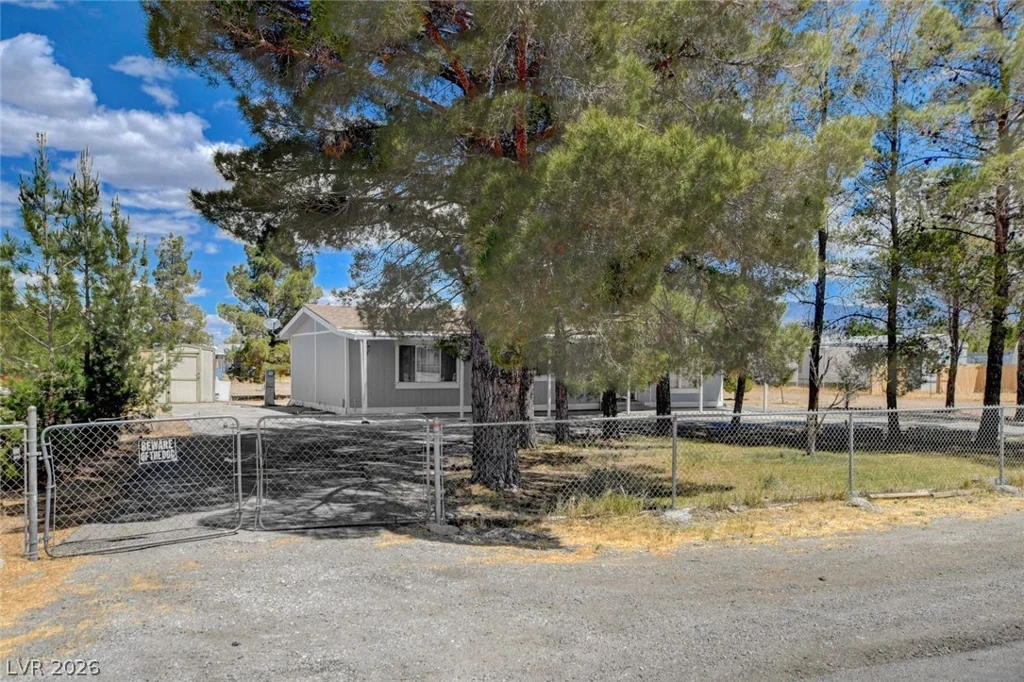 3450 Charleston Park, Pahrump, NV 89048