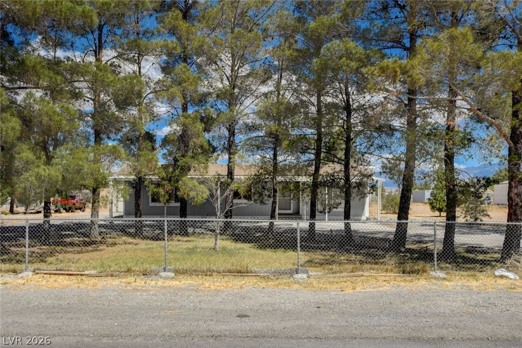 3450 Charleston Park, Pahrump, NV 89048