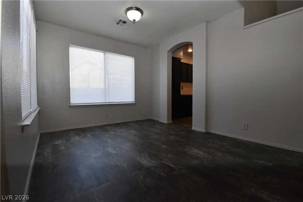 5016 Camino Del Santo, North Las Vegas, NV 89031