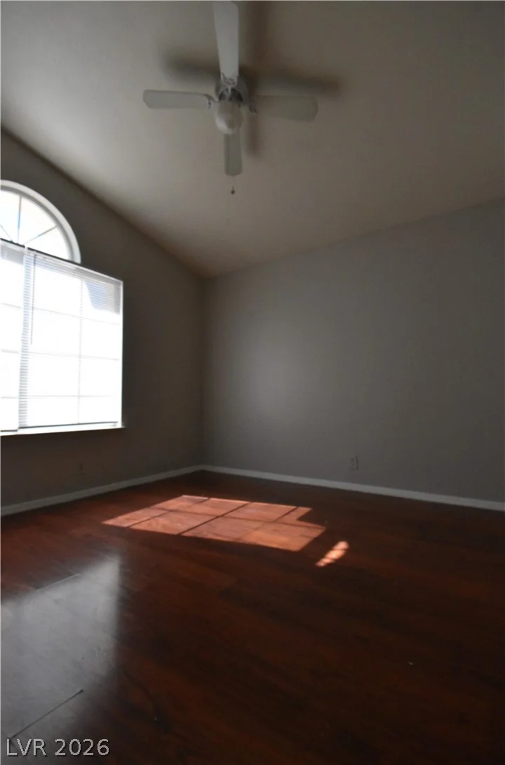 5016 Camino Del Santo, North Las Vegas, NV 89031