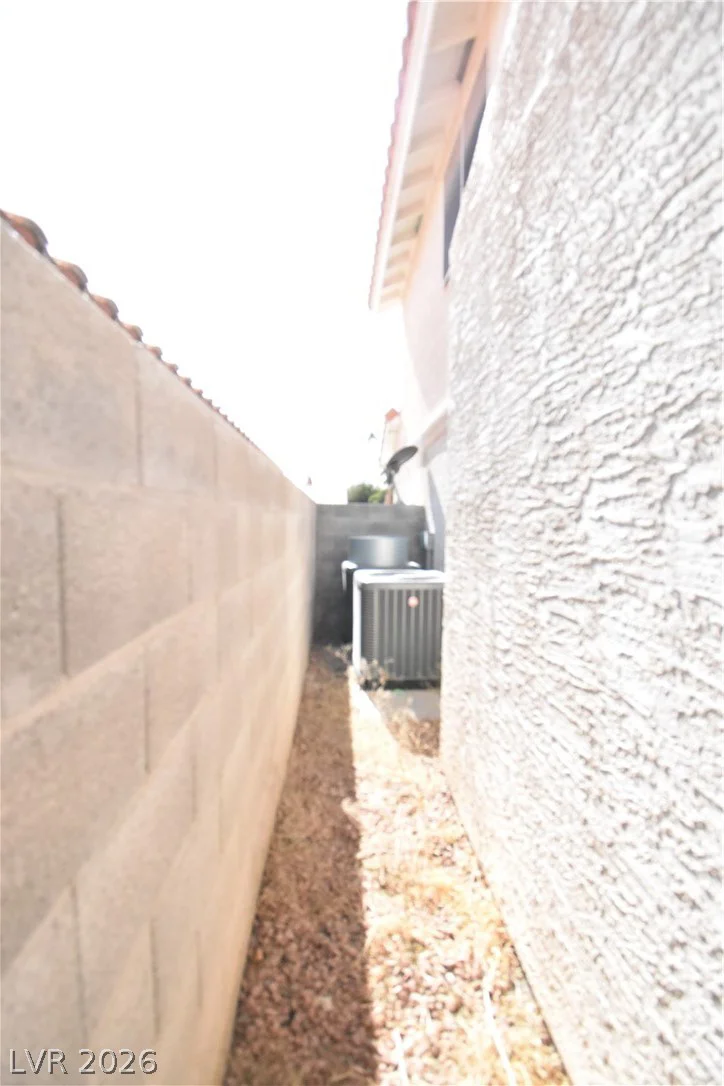 5016 Camino Del Santo, North Las Vegas, NV 89031