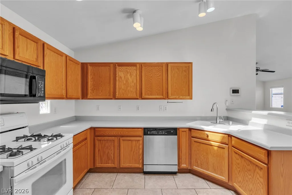 5692 Great Eagle, Las Vegas, NV 89122