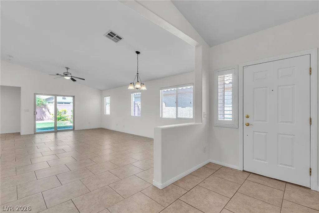 5692 Great Eagle, Las Vegas, NV 89122