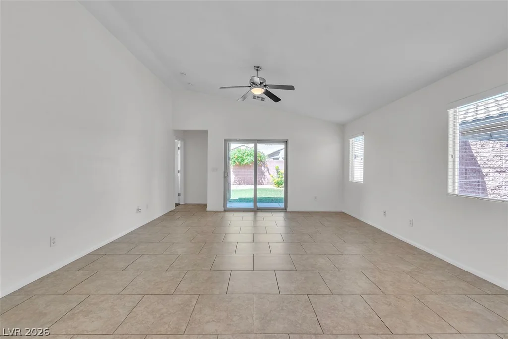 5692 Great Eagle, Las Vegas, NV 89122