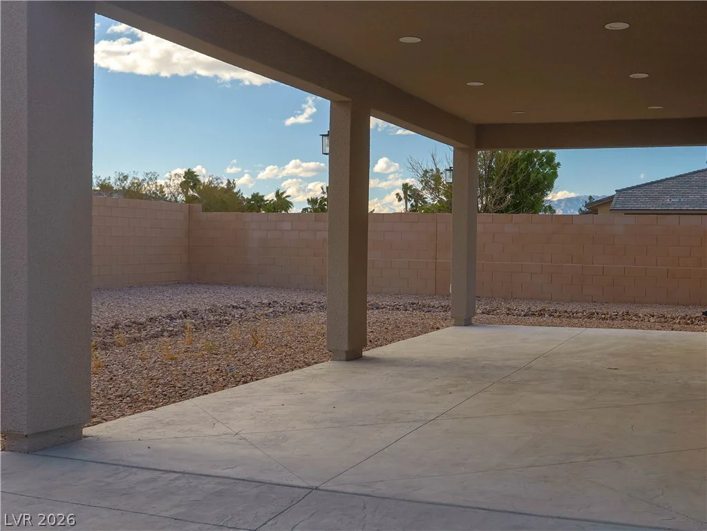 3809 Allen, North Las Vegas, NV 89032