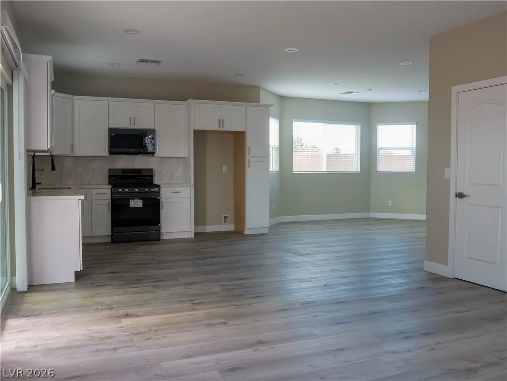 3809 Allen, North Las Vegas, NV 89032