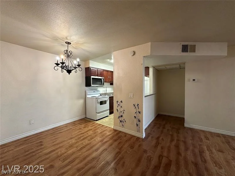 2606 Durango, Las Vegas, NV 89117