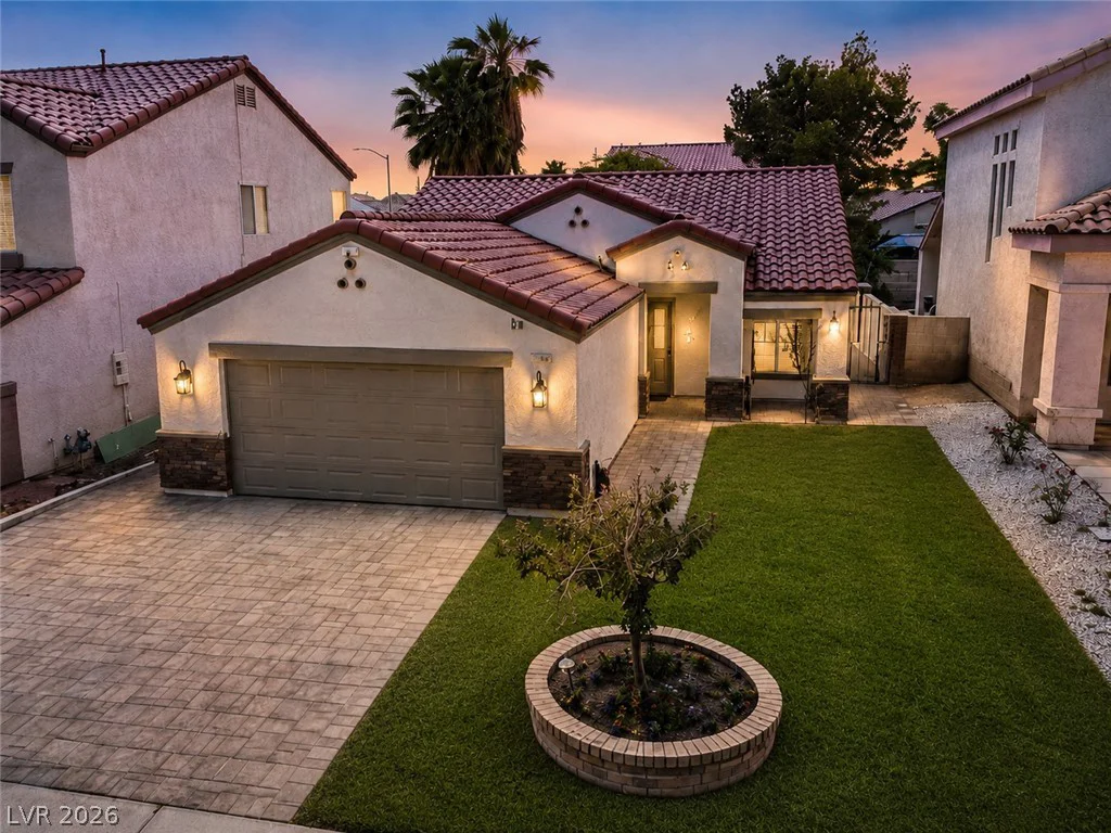 7229 Winding Creek, Las Vegas, NV 89113