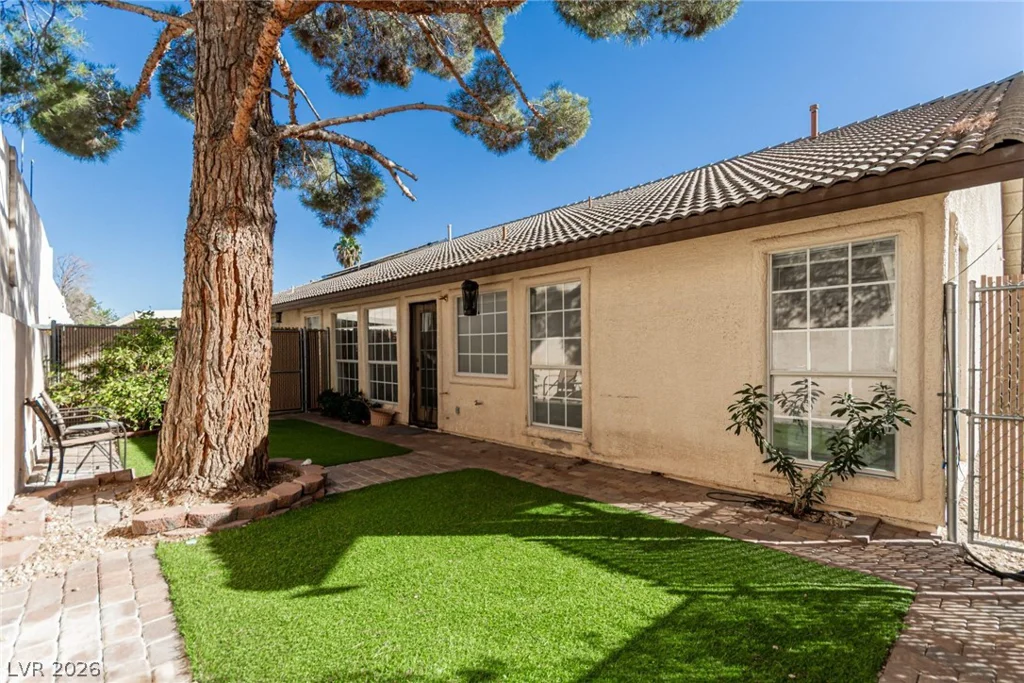 4908 Winterset, Las Vegas, NV 89130