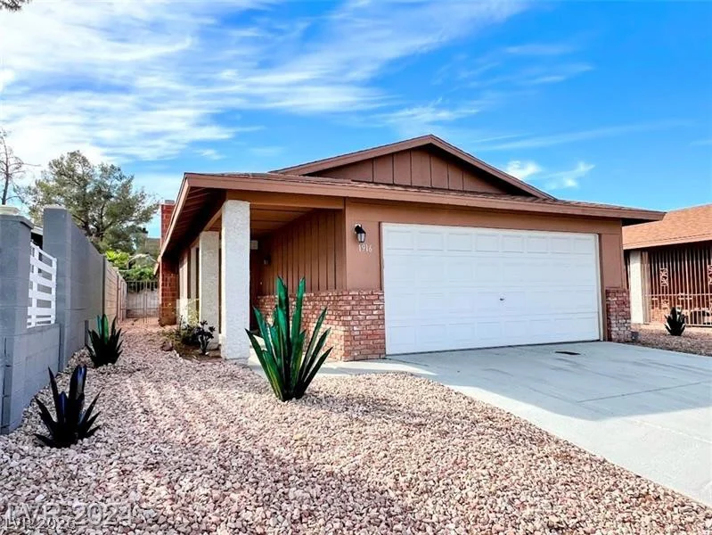 1916 Cameron, Las Vegas, NV 89102