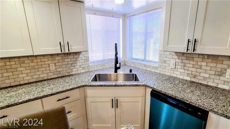 1916 Cameron, Las Vegas, NV 89102