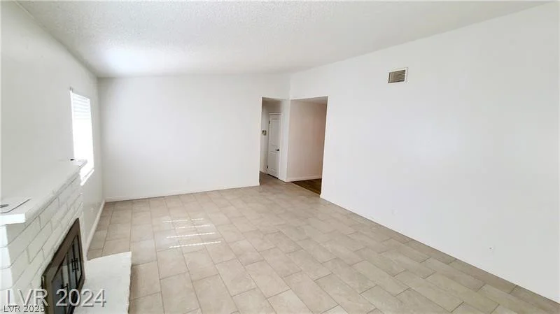 1916 Cameron, Las Vegas, NV 89102