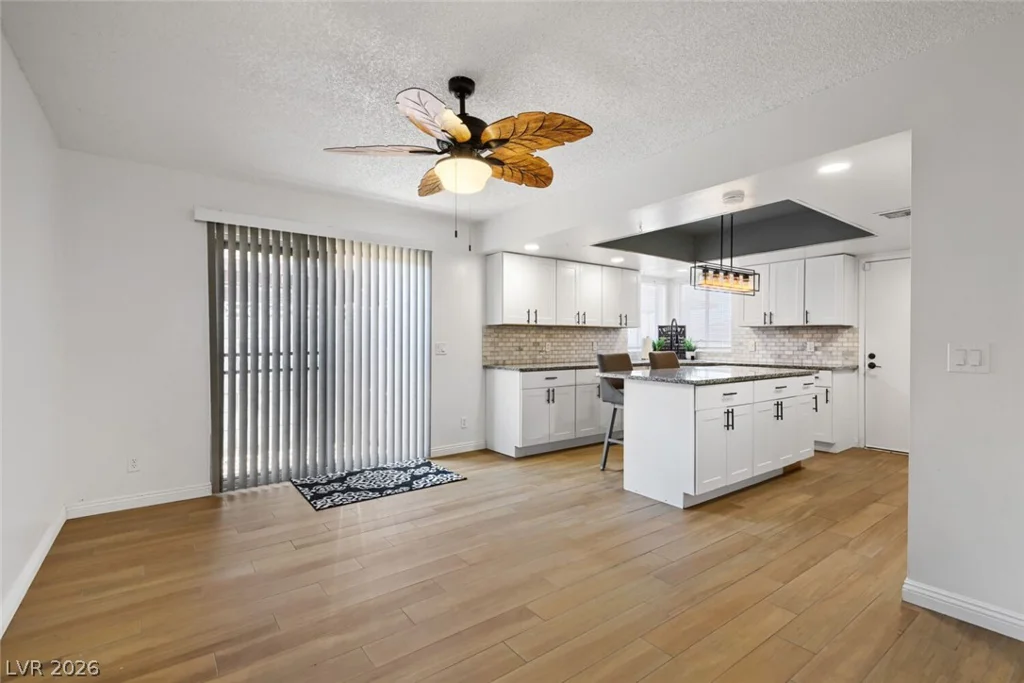 1916 Cameron, Las Vegas, NV 89102