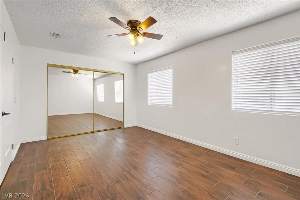 1916 Cameron, Las Vegas, NV 89102