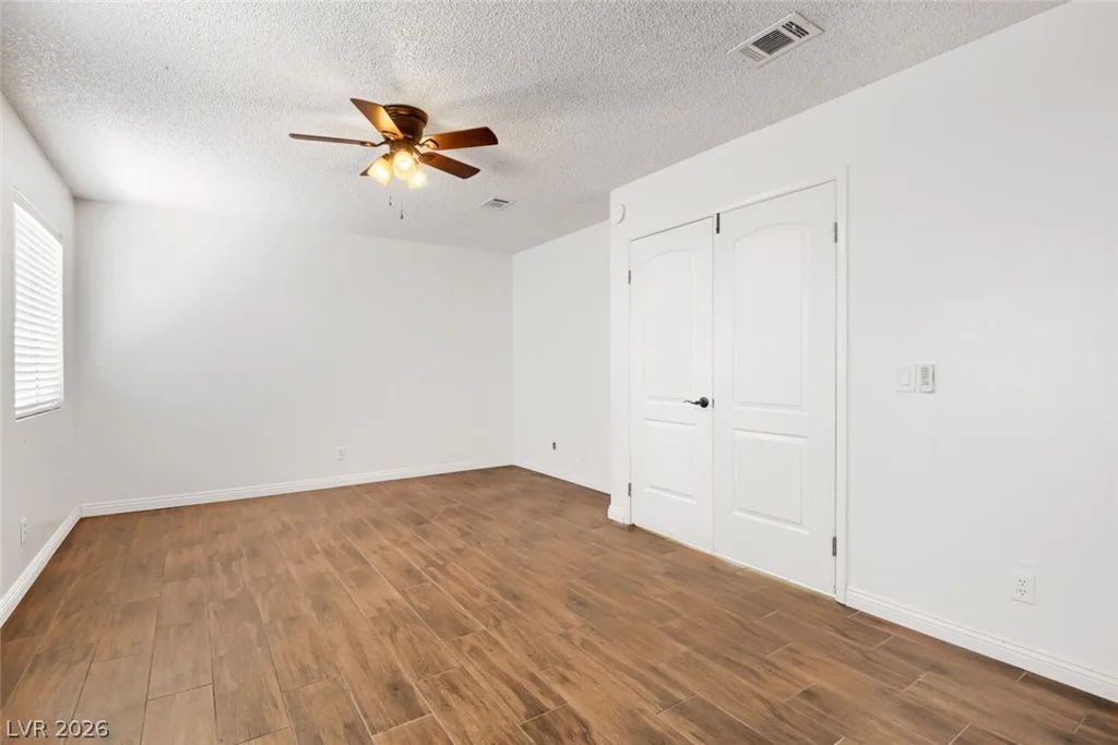1916 Cameron, Las Vegas, NV 89102