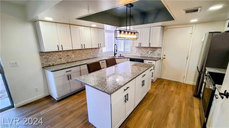1916 Cameron, Las Vegas, NV 89102