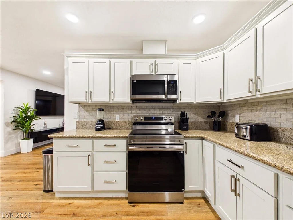6205 Shawnee, Las Vegas, NV 89107