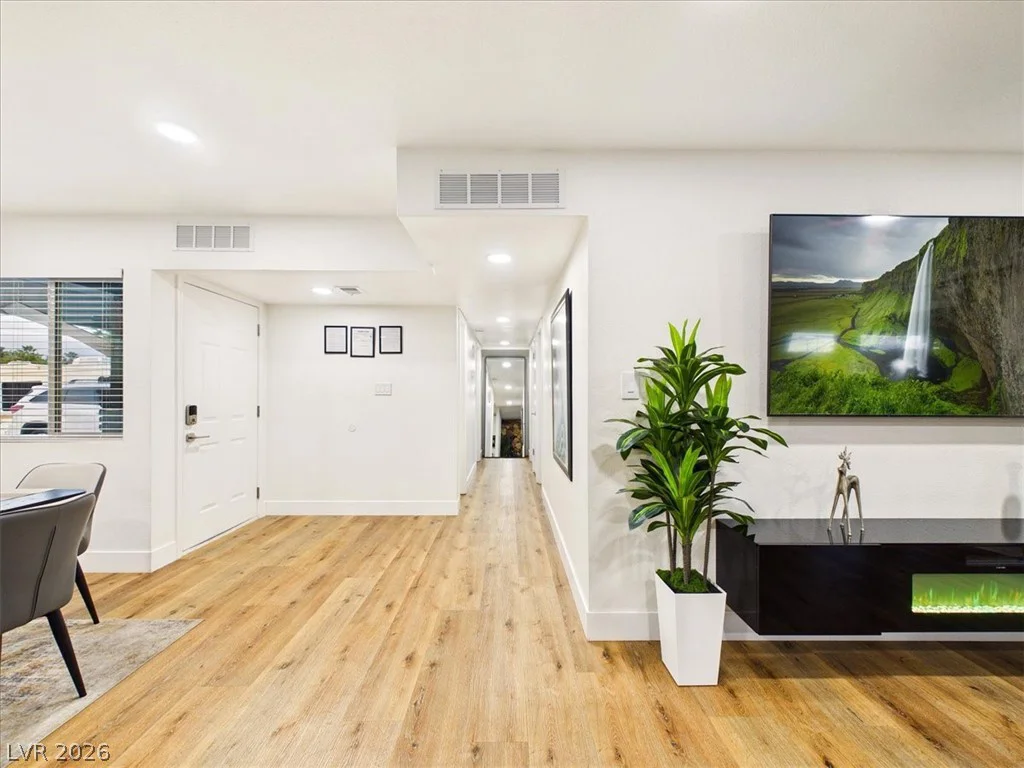6205 Shawnee, Las Vegas, NV 89107