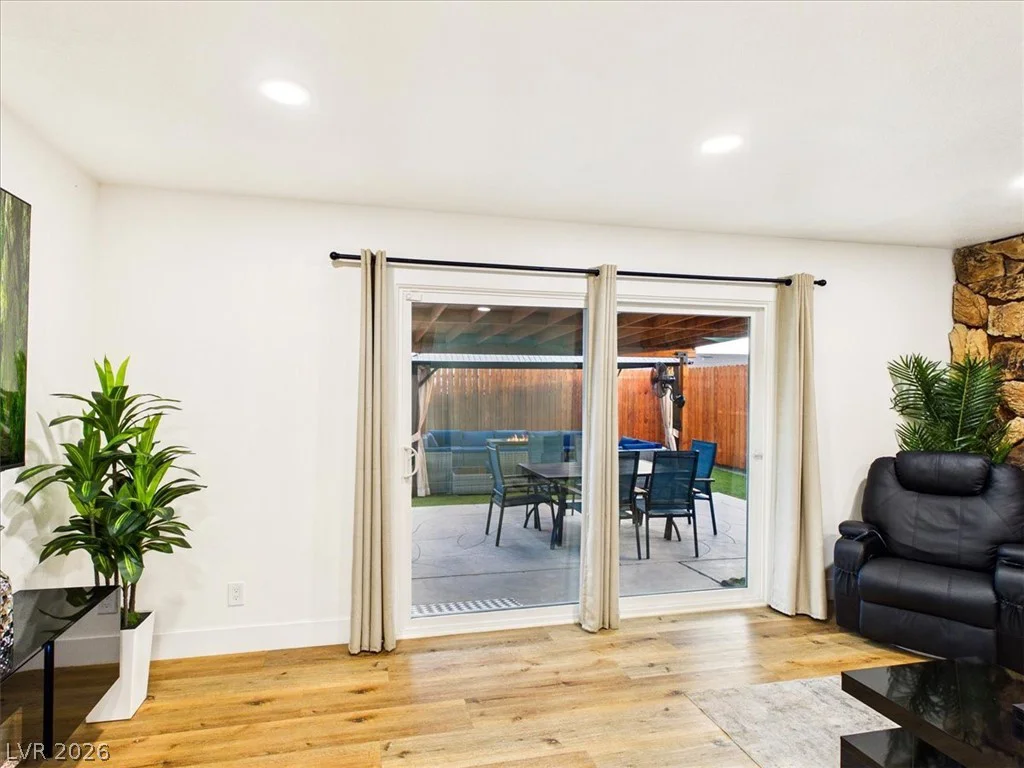 6205 Shawnee, Las Vegas, NV 89107