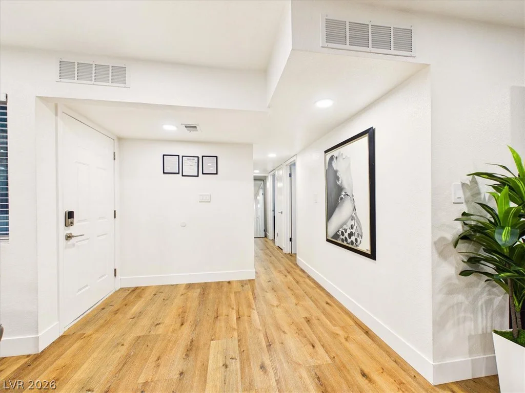 6205 Shawnee, Las Vegas, NV 89107