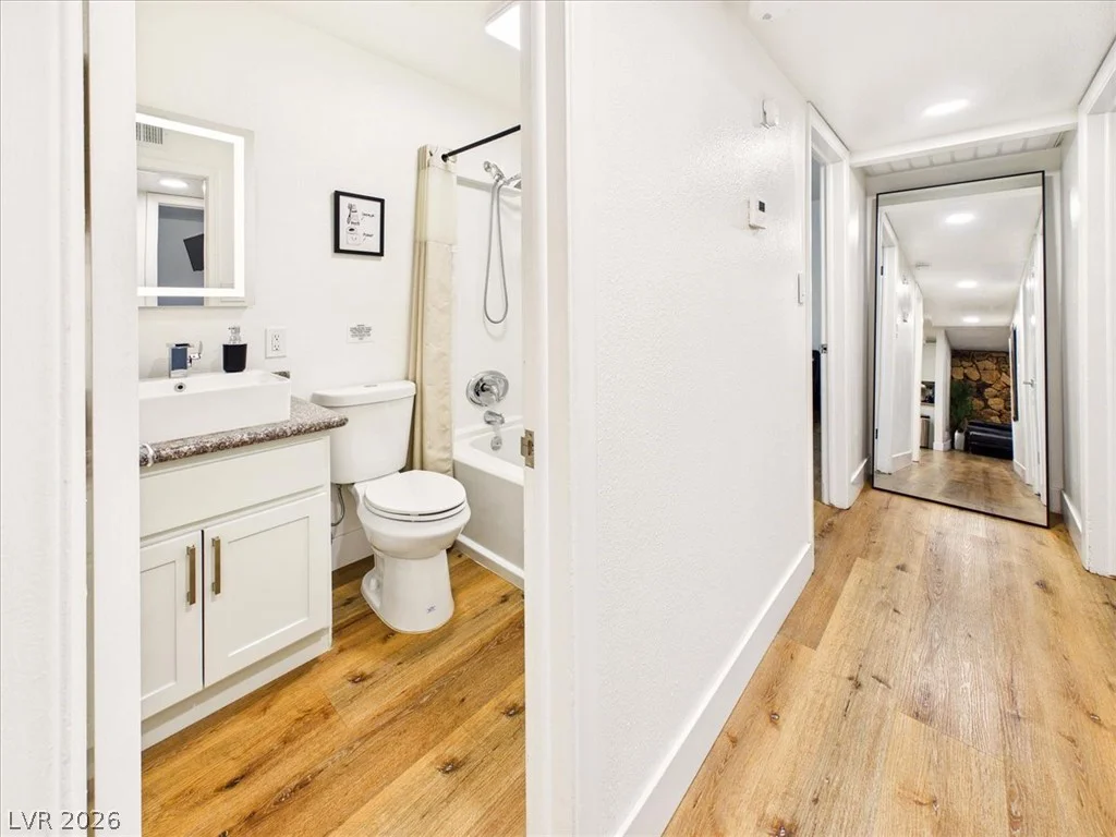 6205 Shawnee, Las Vegas, NV 89107