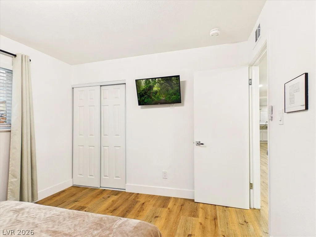 6205 Shawnee, Las Vegas, NV 89107