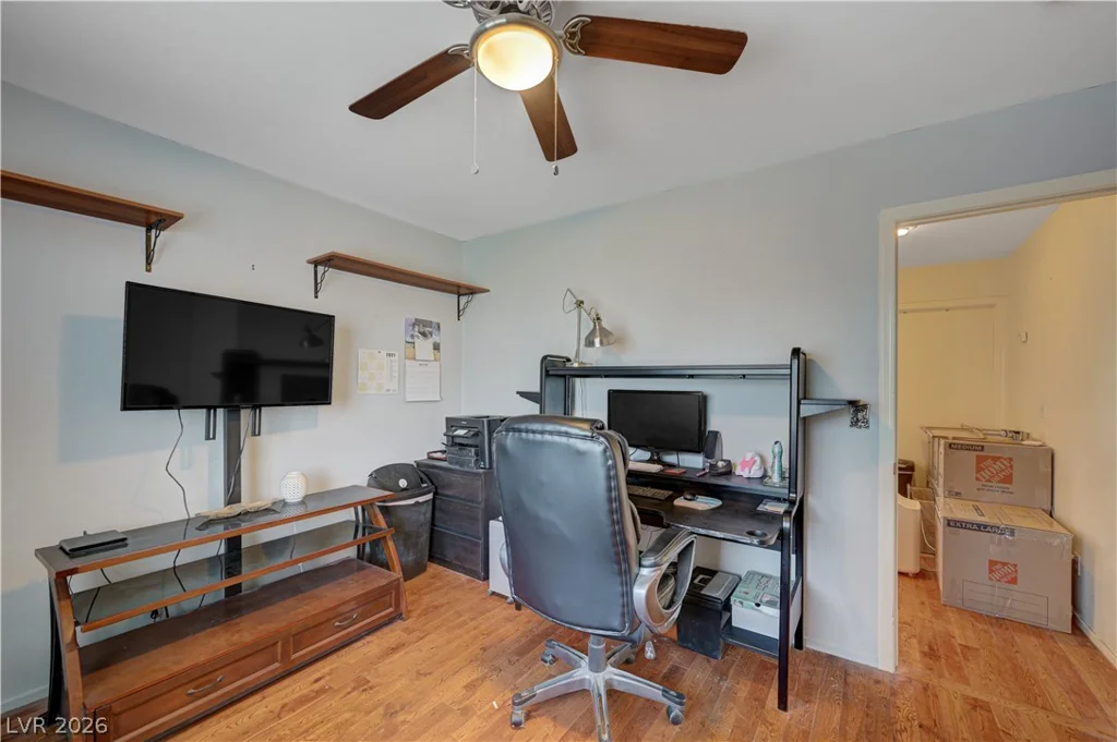 6800 Rhea, Las Vegas, NV 89131
