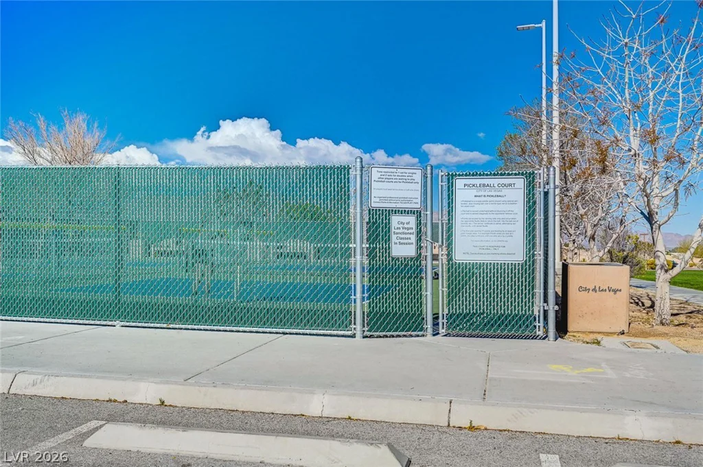 6800 Rhea, Las Vegas, NV 89131