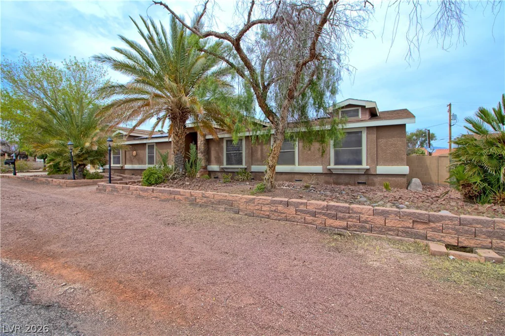1725 Leonard, Las Vegas, NV 89108