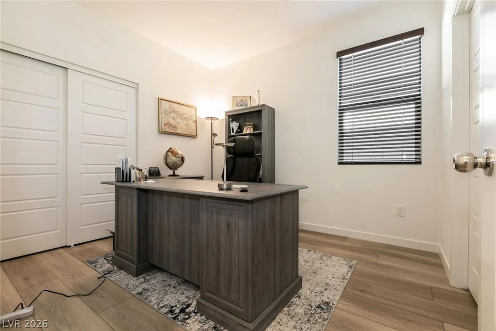 9764 Douglas Fir, Las Vegas, NV 89143