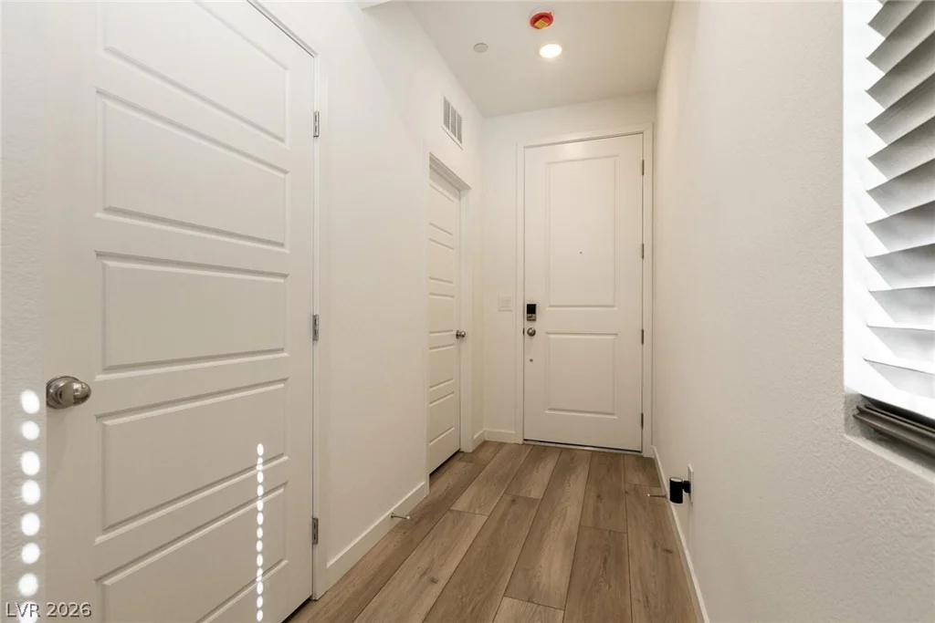 9764 Douglas Fir, Las Vegas, NV 89143